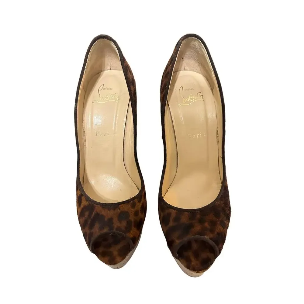 Christian Louboutin coroclic peep toe pony hair animal print wedges size 38 - Picture 2 of 8